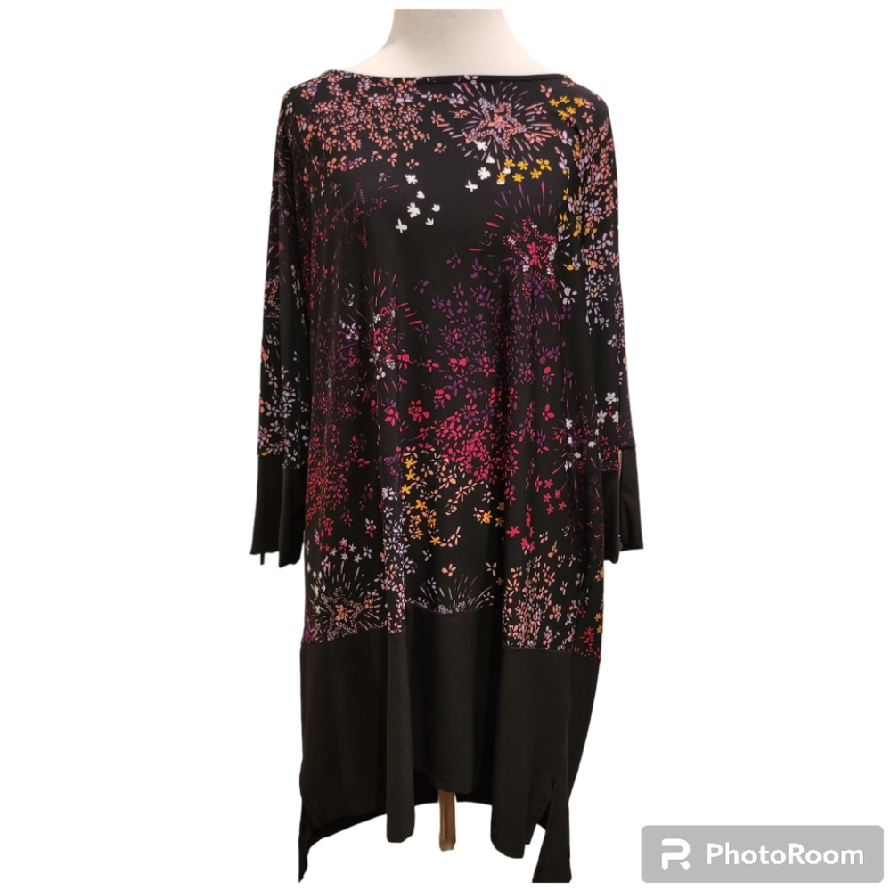 NWOT Woman Within Plus Size Long Black Floral Tunic with Zipper Sleeves - 18/20